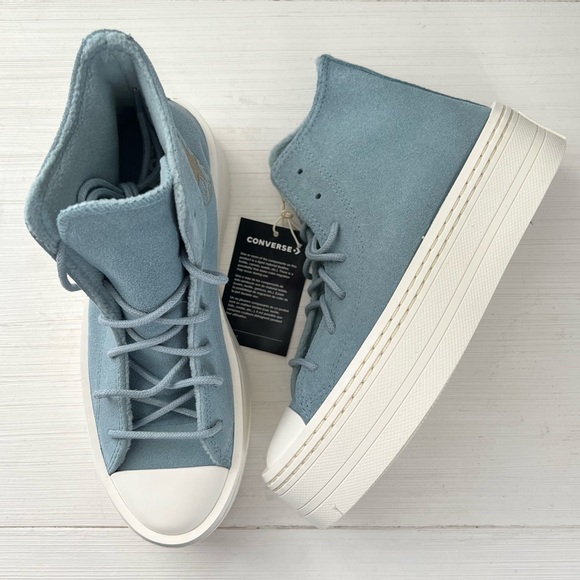 Converse blue suede platform women’s sneakers - Picture 1 of 5